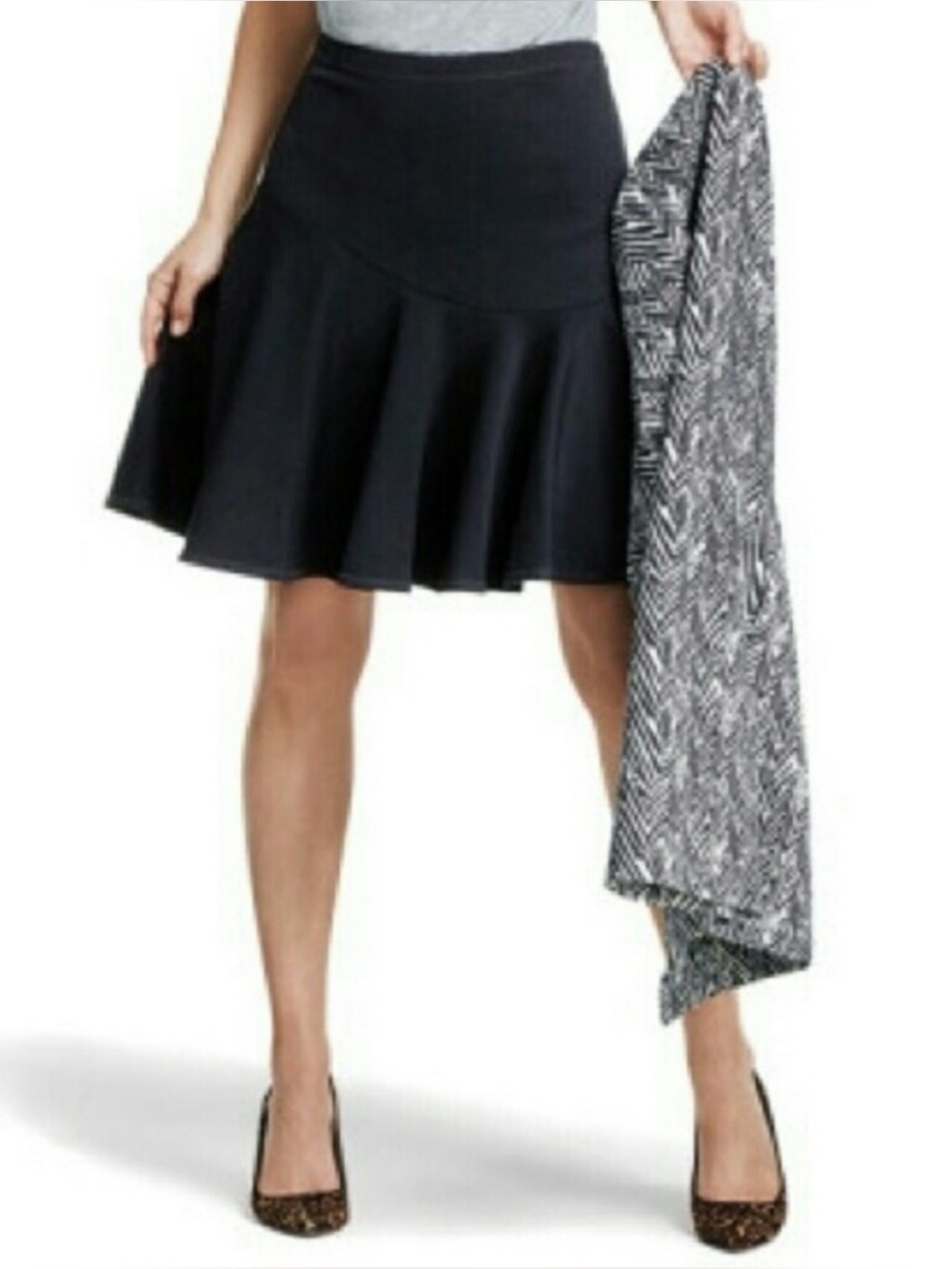 CAbi 3098 Black Skater Flounce Skirt 4